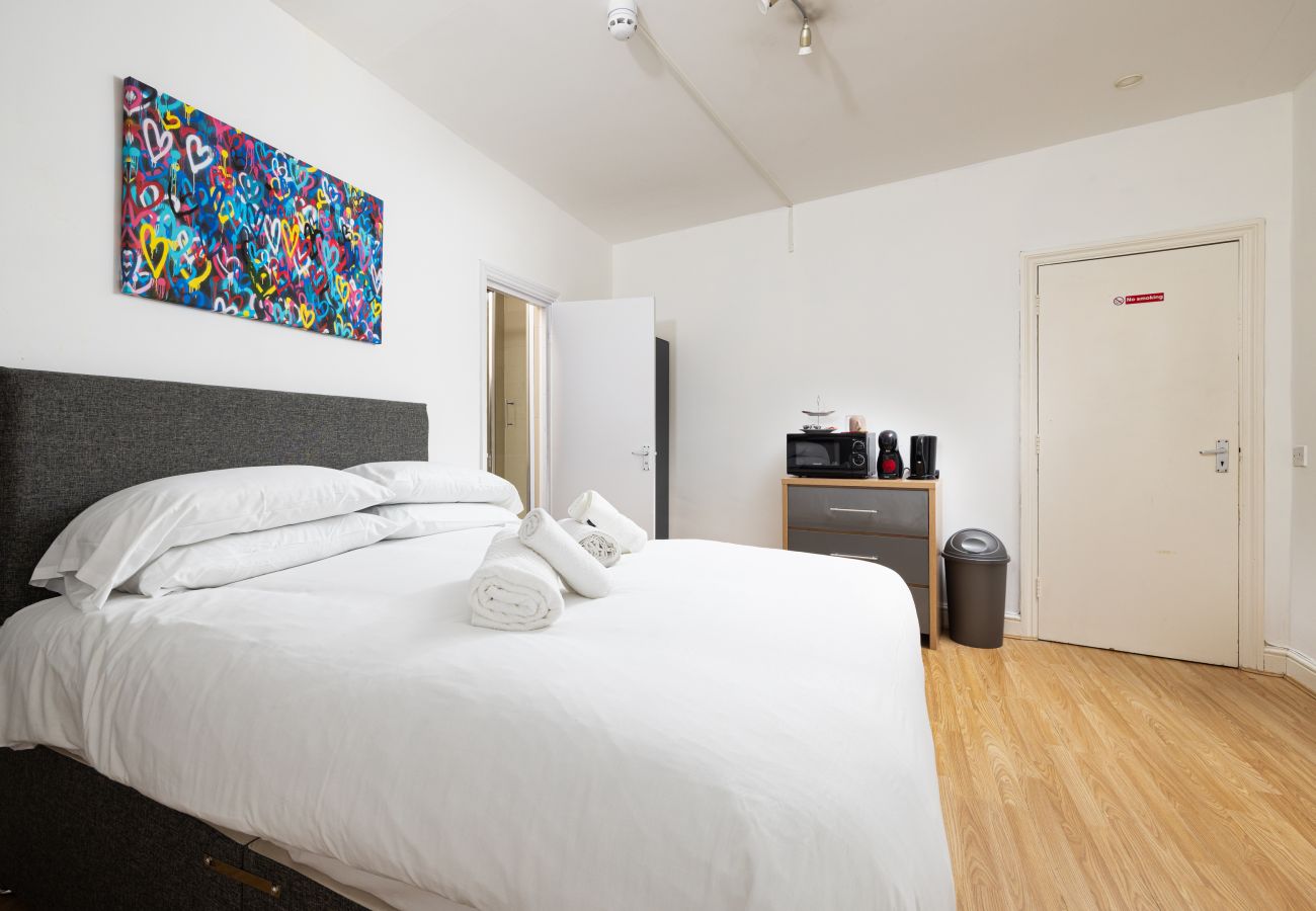 Rent by room in London - Shepherd's Bush 5 Rent by room in London - Shepherd's Bush 5