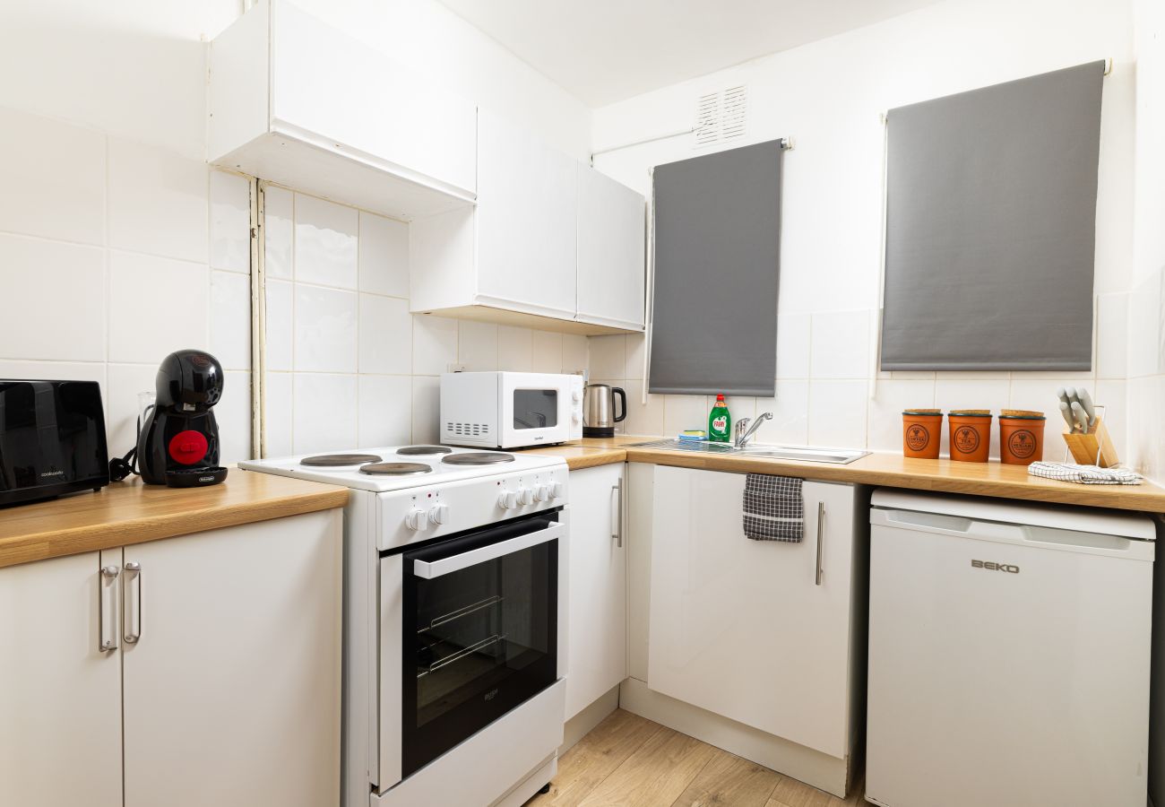 Apartment in London - Studio Family 2 SW Apartment in London - Studio Family 2 SW